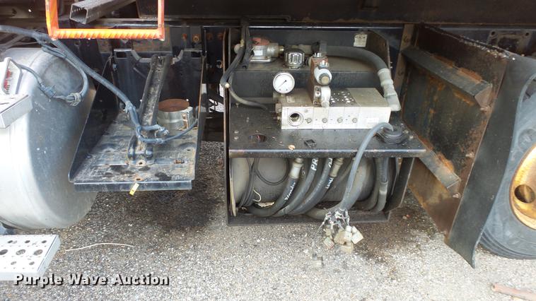 image for item DC0608 2009 Sterling LT7501 dump truck