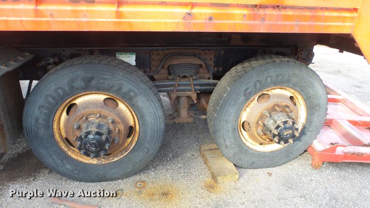 image for item DC0608 2009 Sterling LT7501 dump truck