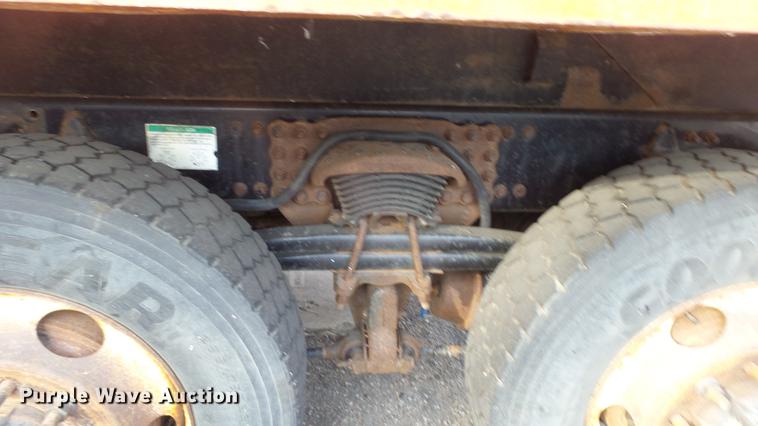 image for item DC0608 2009 Sterling LT7501 dump truck