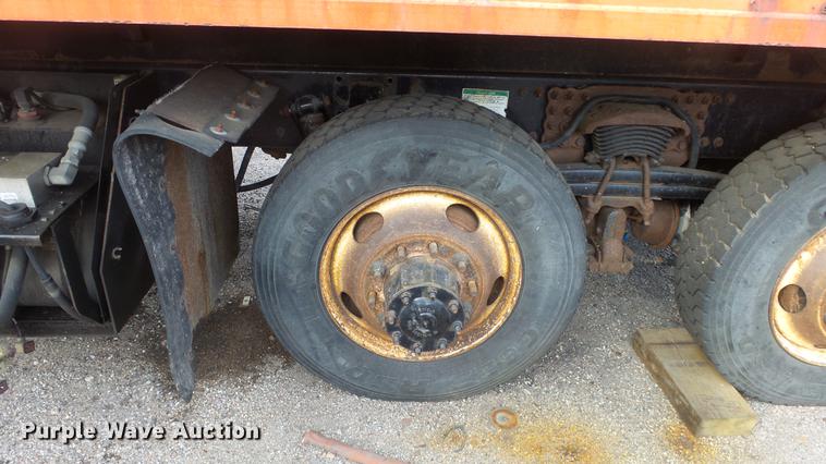 image for item DC0608 2009 Sterling LT7501 dump truck