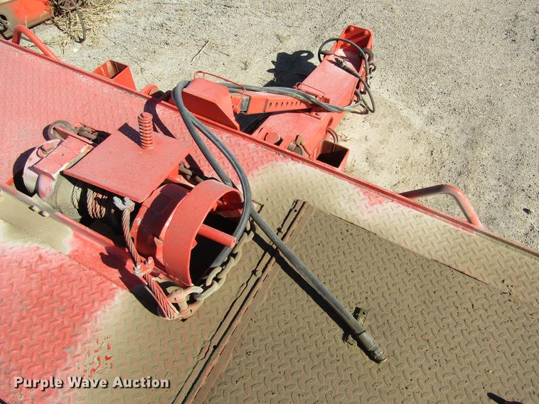 image for item DC8267 1994 Landoll 345-31 tilt deck equipment trailer