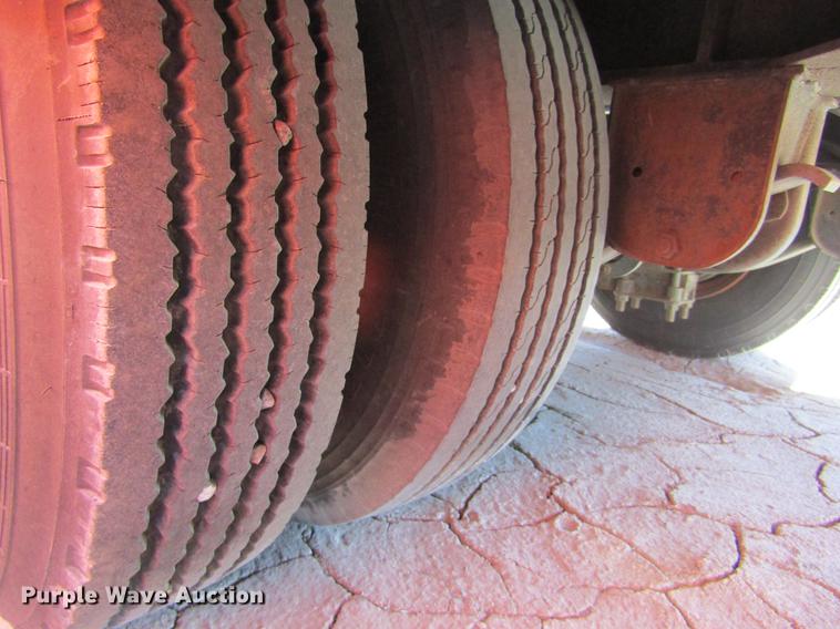 image for item DC8267 1994 Landoll 345-31 tilt deck equipment trailer