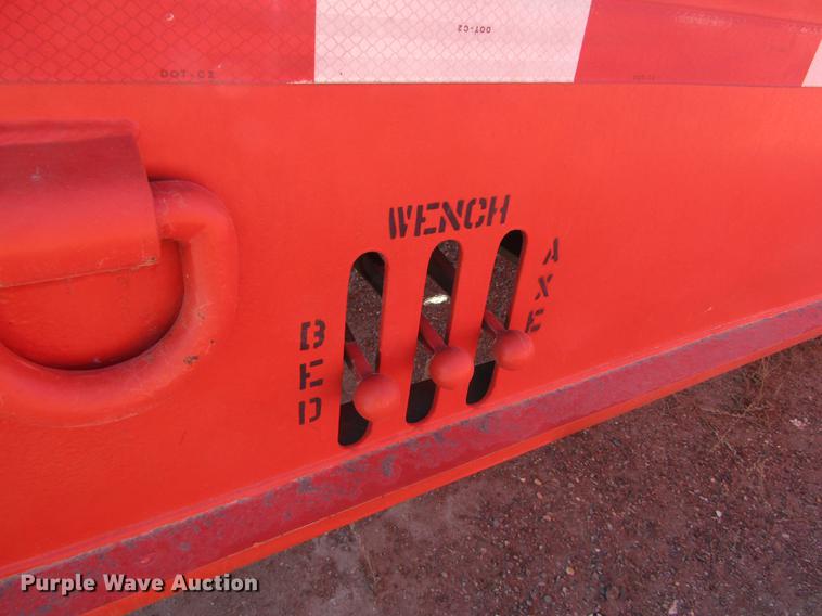 image for item DC8267 1994 Landoll 345-31 tilt deck equipment trailer