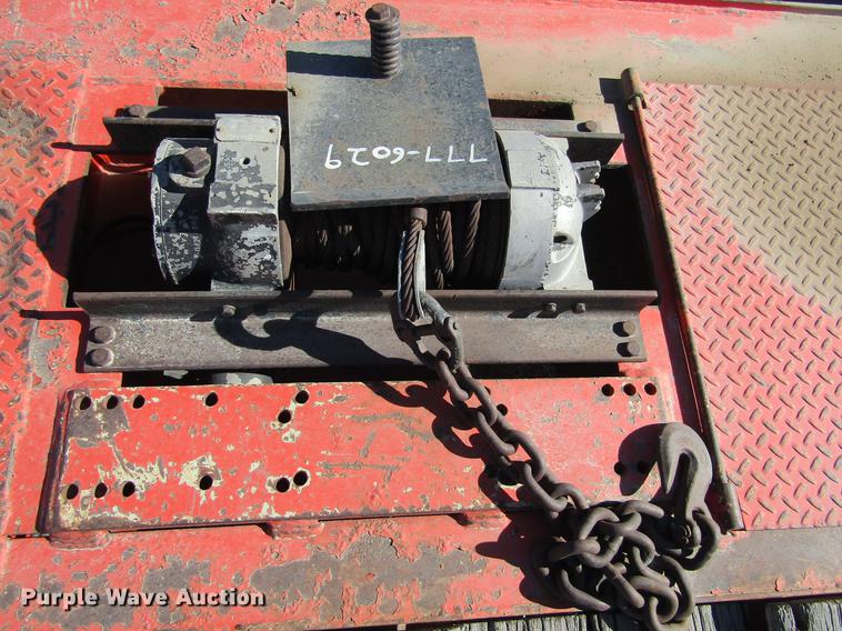 image for item DC8268 1999 Landoll 345B tilt deck equipment trailer