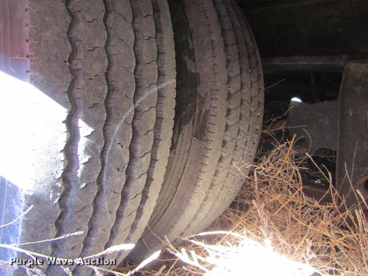 image for item DC8268 1999 Landoll 345B tilt deck equipment trailer