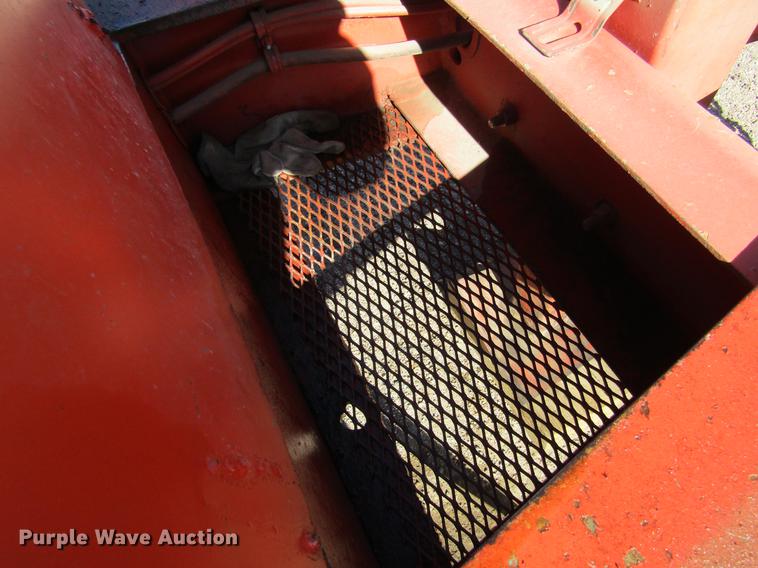 image for item DC8269 2001 Felling Trail-Eze PDLX20TC tilt deck equipment trailer