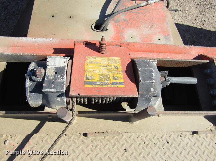 image for item DC8269 2001 Felling Trail-Eze PDLX20TC tilt deck equipment trailer