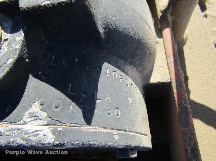 image for item DC8269 2001 Felling Trail-Eze PDLX20TC tilt deck equipment trailer