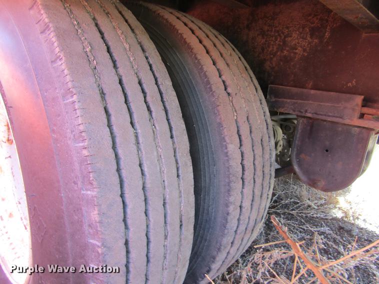 image for item DC8269 2001 Felling Trail-Eze PDLX20TC tilt deck equipment trailer