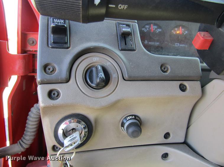 image for item DC8270 2001 Sterling LT9511 dump truck