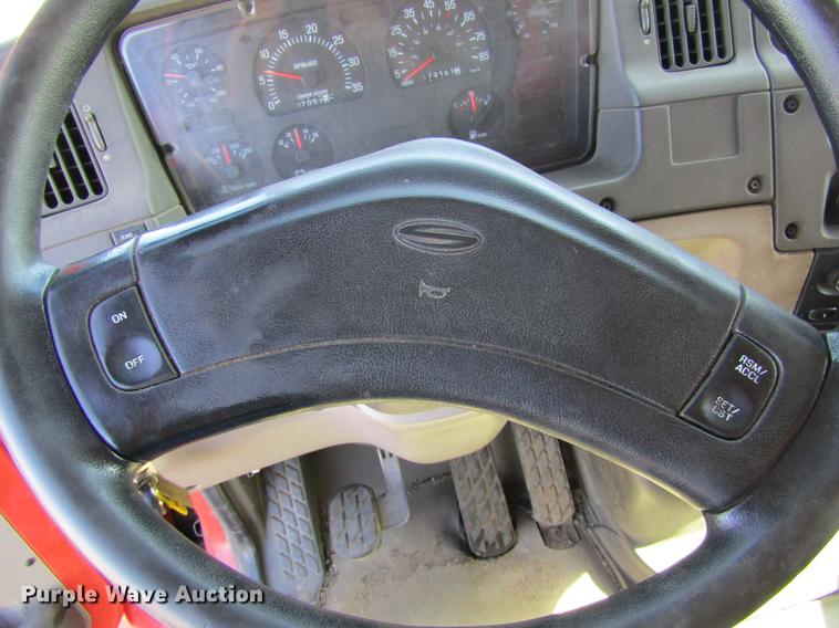 image for item DC8270 2001 Sterling LT9511 dump truck