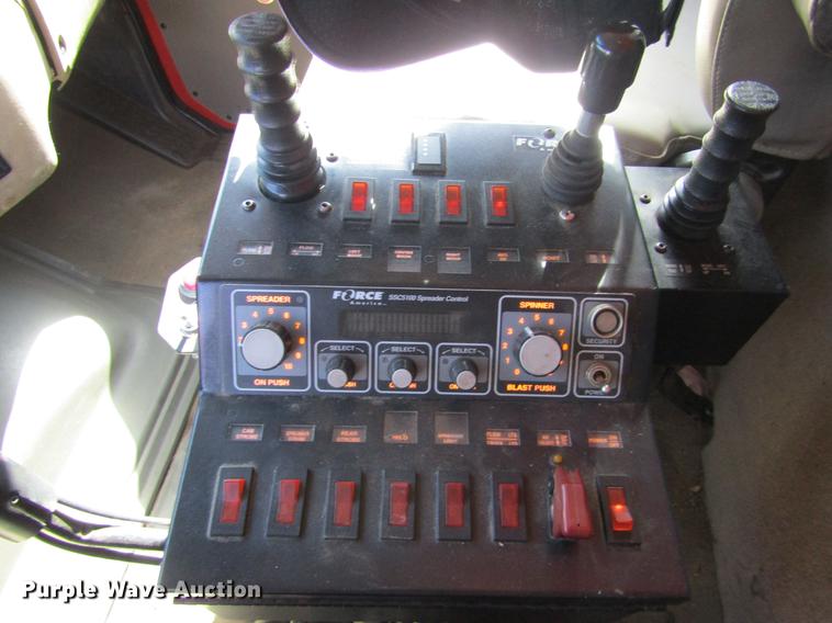 image for item DC8270 2001 Sterling LT9511 dump truck