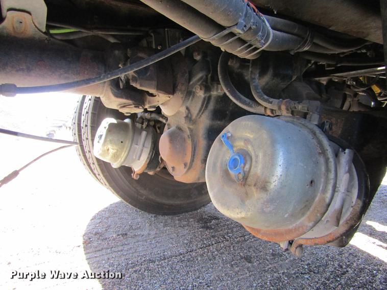 image for item DC8270 2001 Sterling LT9511 dump truck