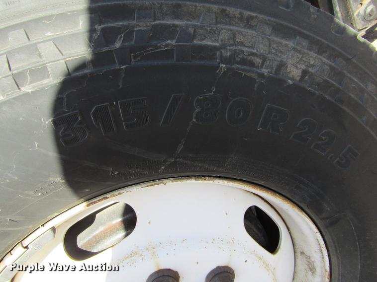 image for item DC8270 2001 Sterling LT9511 dump truck