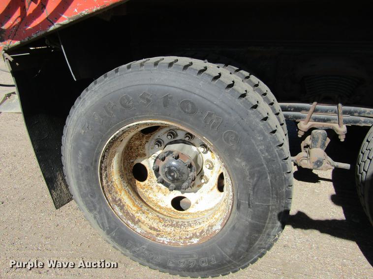 image for item DC8270 2001 Sterling LT9511 dump truck