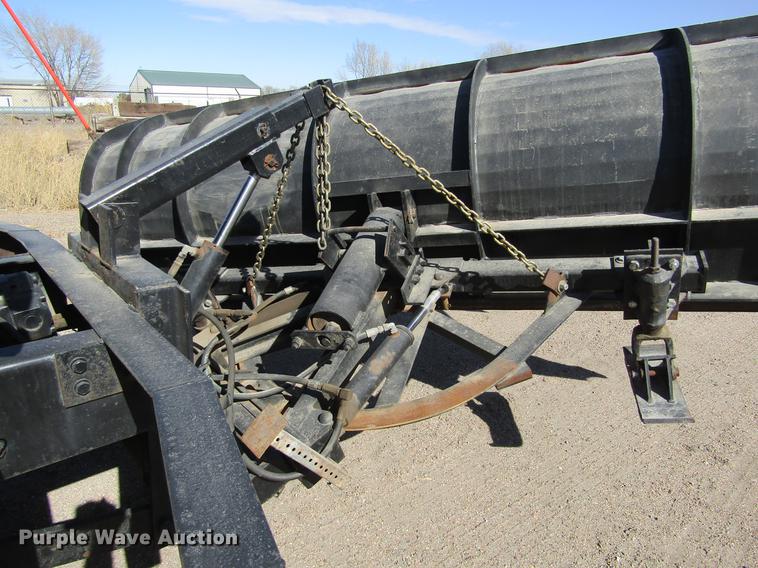 image for item DC8270 2001 Sterling LT9511 dump truck