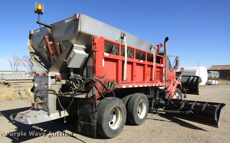 image for item DC8271 2001 Sterling LT7501 dump truck