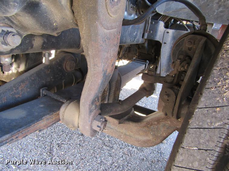 image for item DC8271 2001 Sterling LT7501 dump truck