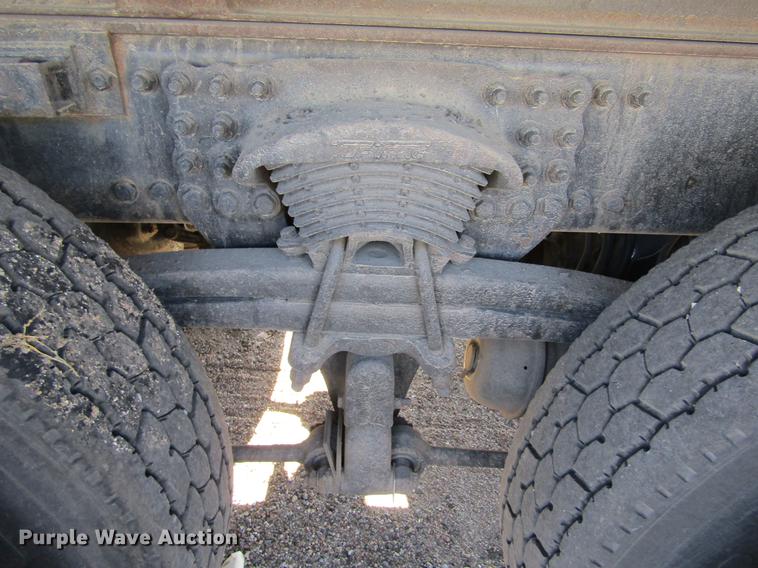 image for item DC8271 2001 Sterling LT7501 dump truck