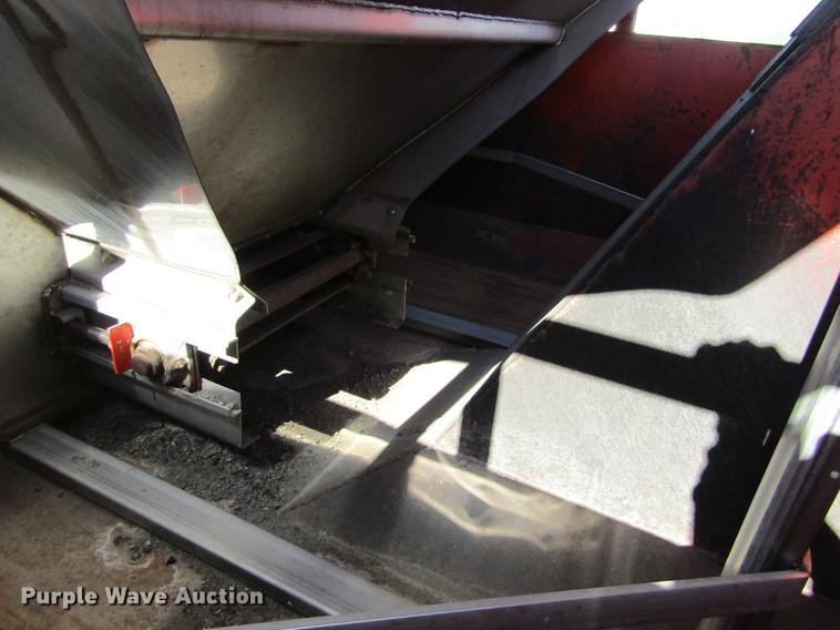 image for item DC8271 2001 Sterling LT7501 dump truck