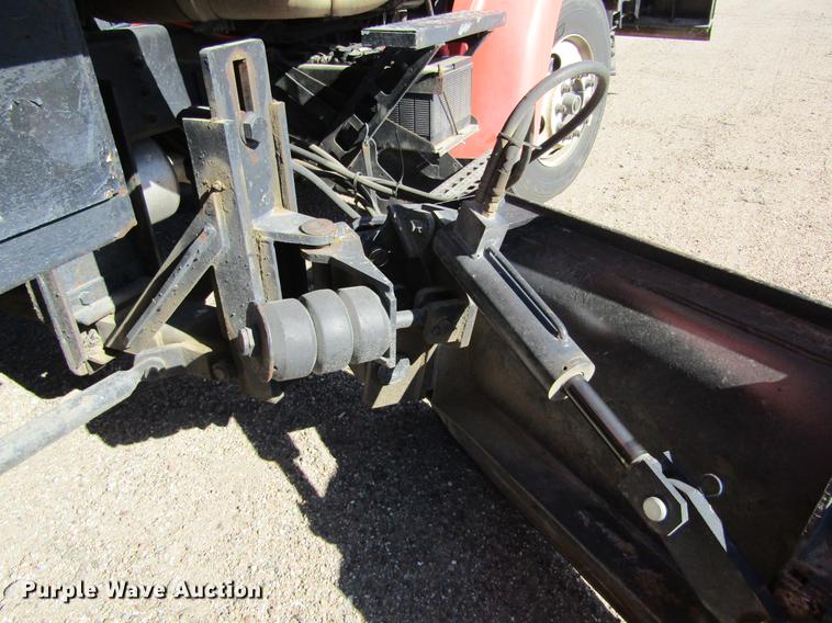 image for item DC8271 2001 Sterling LT7501 dump truck