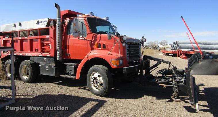 image for item DC8272 2001 Sterling LT7501 dump truck