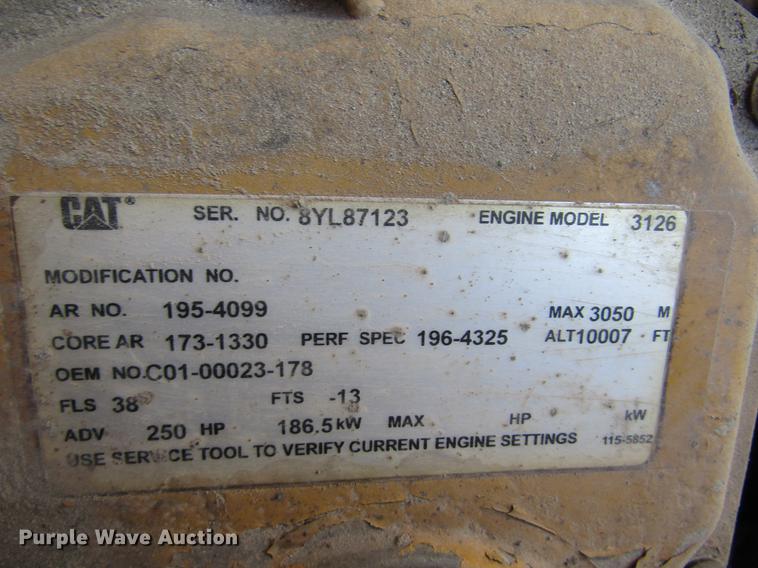 image for item DC8272 2001 Sterling LT7501 dump truck