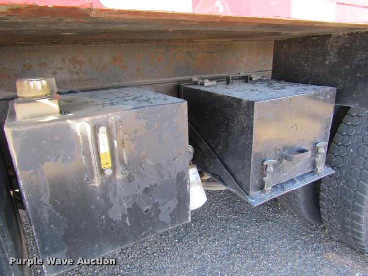 image for item DC8272 2001 Sterling LT7501 dump truck