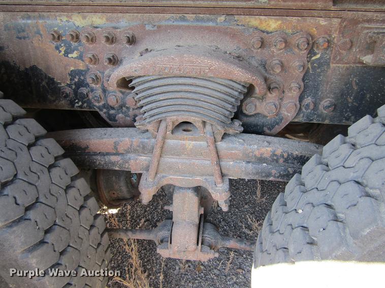 image for item DC8272 2001 Sterling LT7501 dump truck
