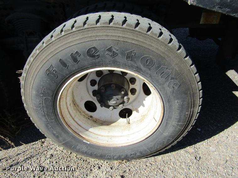 image for item DC8272 2001 Sterling LT7501 dump truck