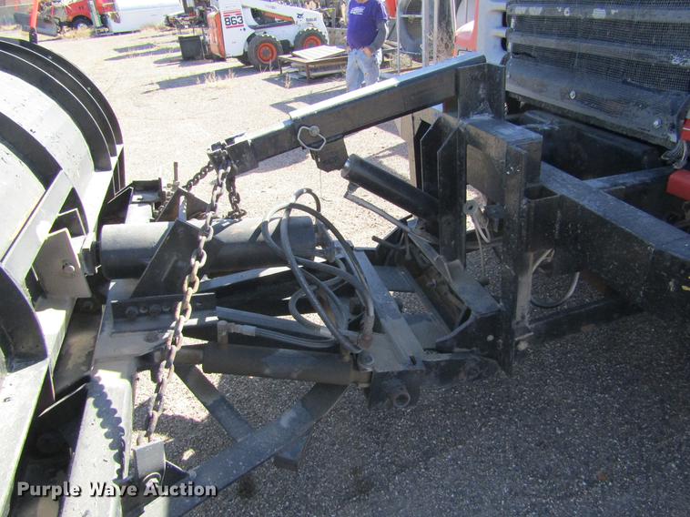 image for item DC8272 2001 Sterling LT7501 dump truck