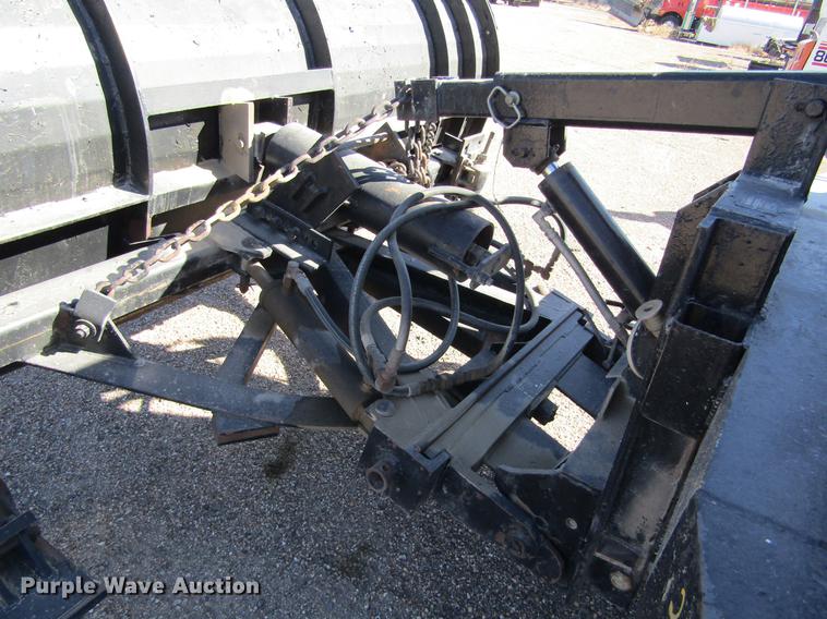 image for item DC8272 2001 Sterling LT7501 dump truck