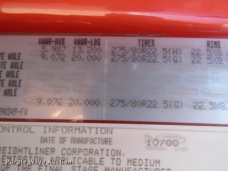 image for item DC8272 2001 Sterling LT7501 dump truck