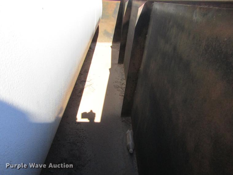 image for item DC8274 1992 Gilbarco fuel tank