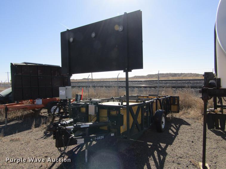 image for item DC8278 2006 Enabs Safe-Stop TMA9000 crash attenuator with arrow board