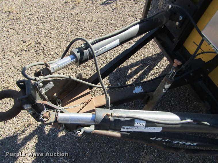 image for item DC8278 2006 Enabs Safe-Stop TMA9000 crash attenuator with arrow board