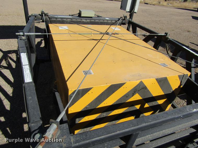 image for item DC8278 2006 Enabs Safe-Stop TMA9000 crash attenuator with arrow board