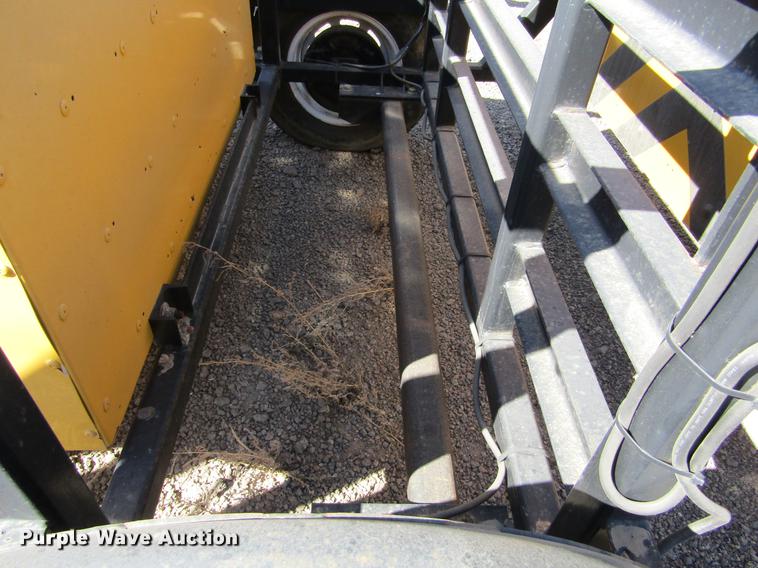 image for item DC8278 2006 Enabs Safe-Stop TMA9000 crash attenuator with arrow board