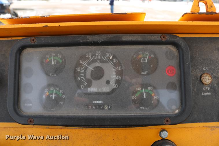 image for item DD8666 2006 Ingram RS207 double drum roller