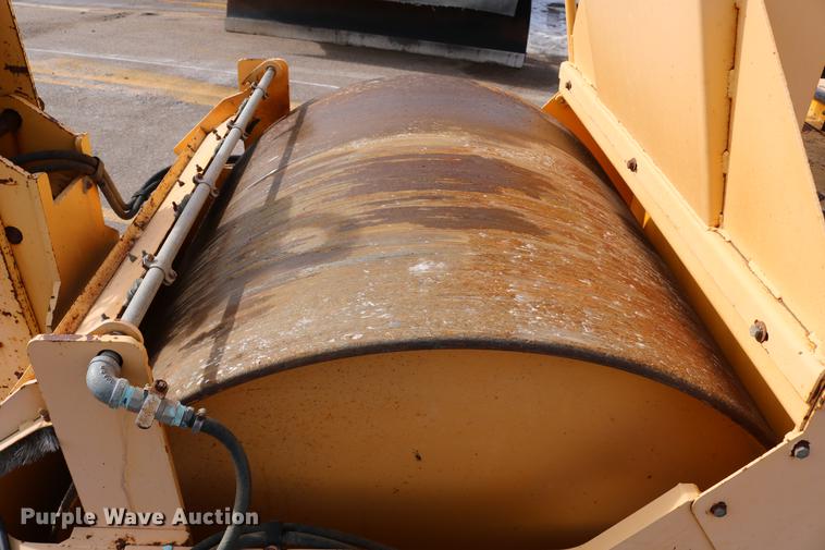 image for item DD8666 2006 Ingram RS207 double drum roller