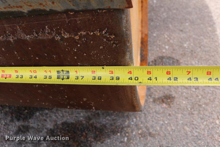 image for item DD8666 2006 Ingram RS207 double drum roller