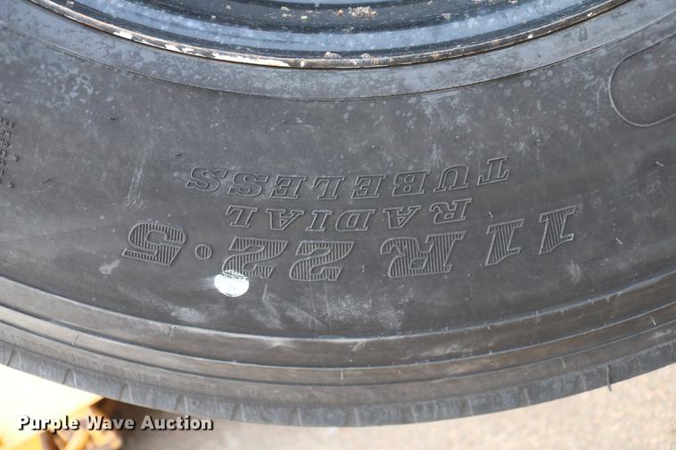 image for item DD8666 2006 Ingram RS207 double drum roller