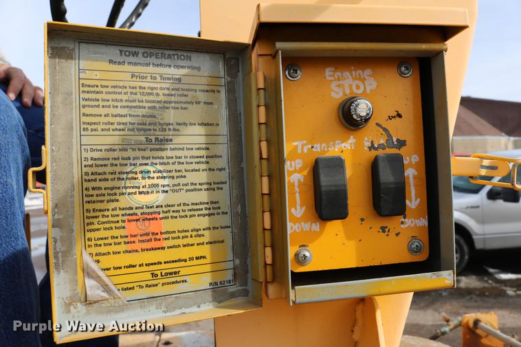 image for item DD8666 2006 Ingram RS207 double drum roller