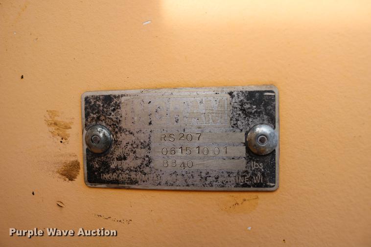 image for item DD8666 2006 Ingram RS207 double drum roller