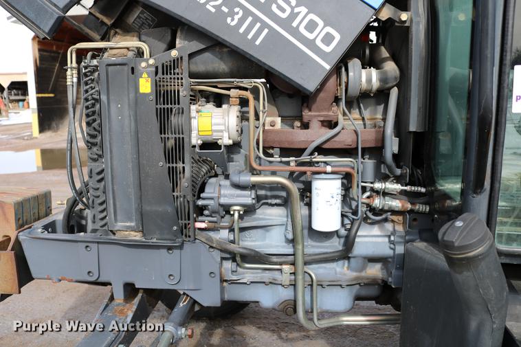 image for item DD8667 2001 New Holland TS100 tractor