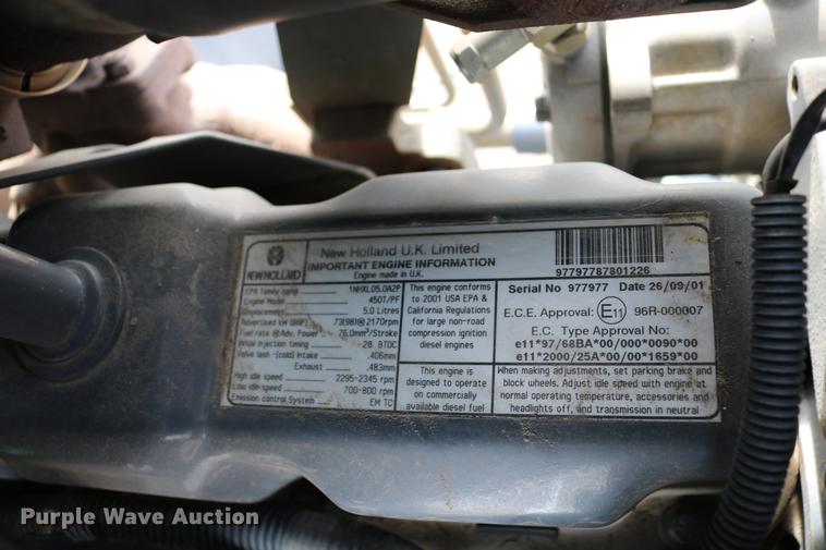 image for item DD8667 2001 New Holland TS100 tractor