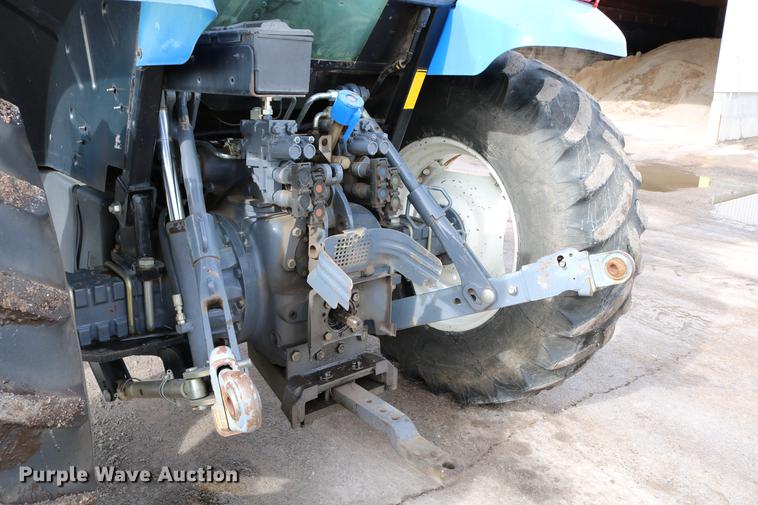 image for item DD8667 2001 New Holland TS100 tractor