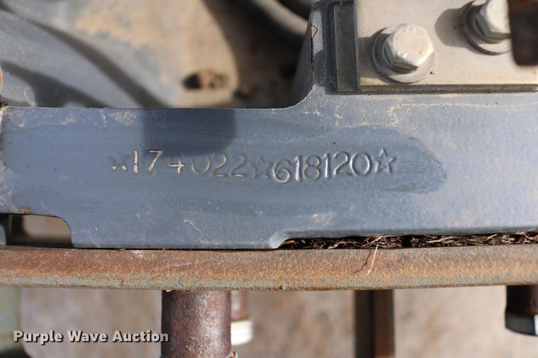 image for item DD8667 2001 New Holland TS100 tractor