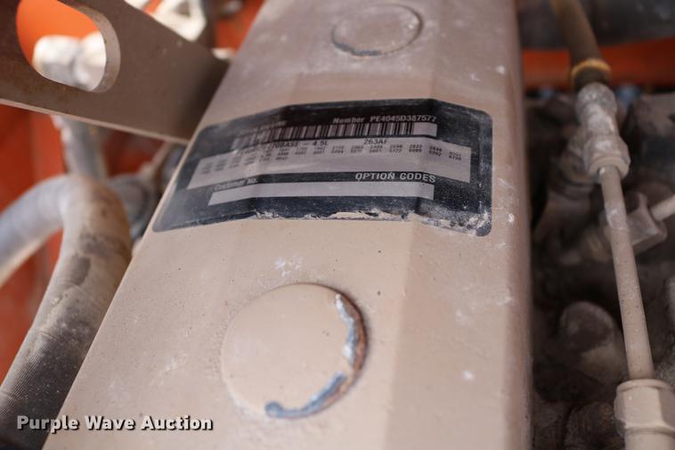 image for item DD8668 2004 Broce RJ350 broom