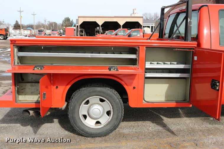 image for item DD8669 2008 Ford F250 Super Duty utility bed pickup truck